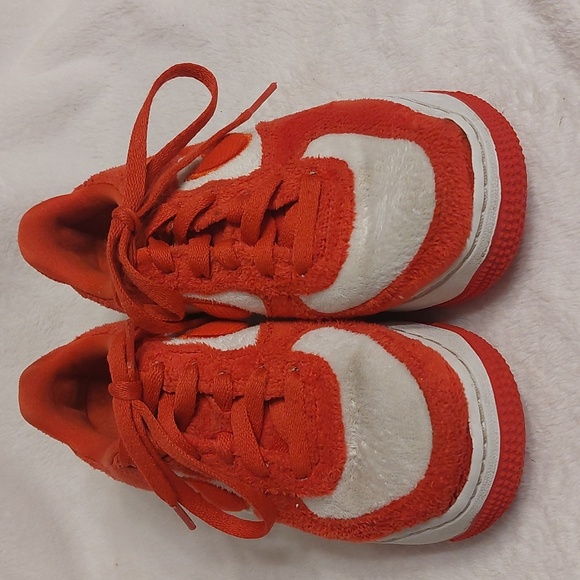 2023 Valentines Nike Air Force 1 youth size 3 - Picture 2 of 7